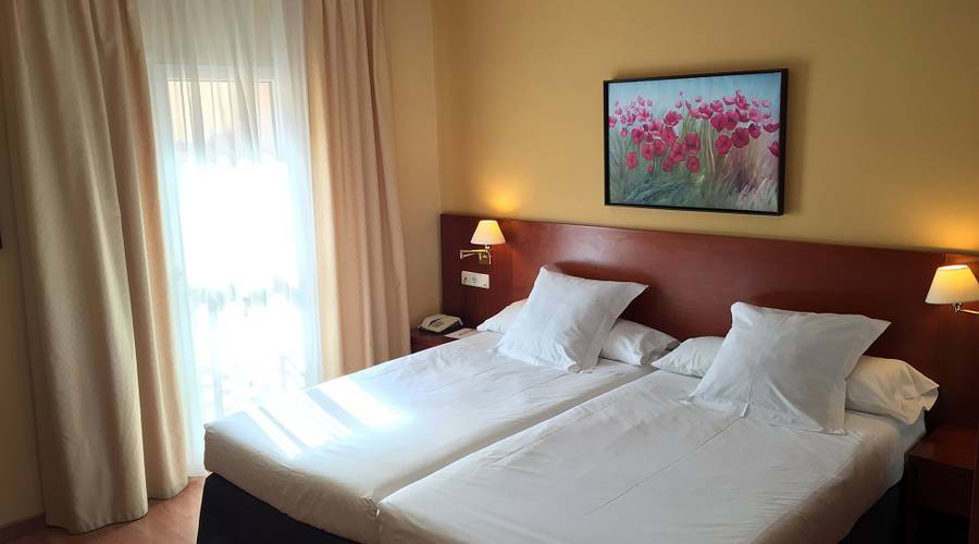 DOUBLE ROOM TRH Ciudad de Baeza Hotel en Baeza