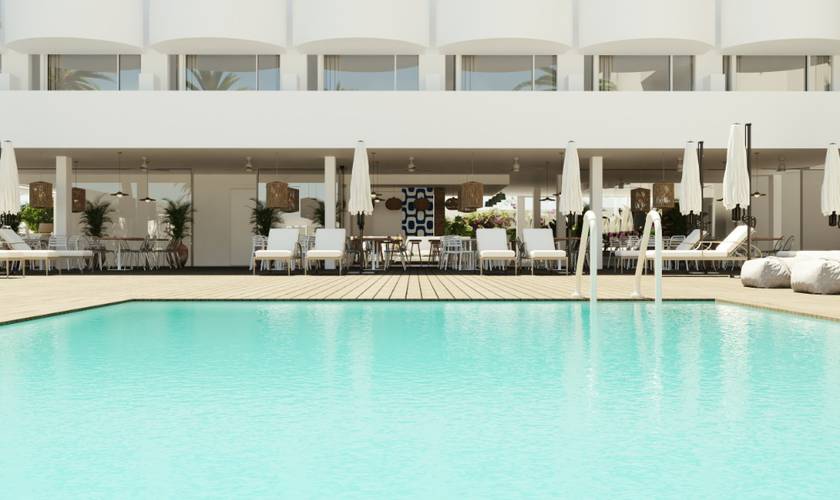 Outdoor swimming pool Palmanova Beach Apartments by TRH