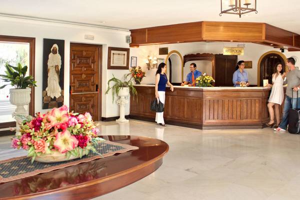 24-hour reception TRH Mijas Hotel
