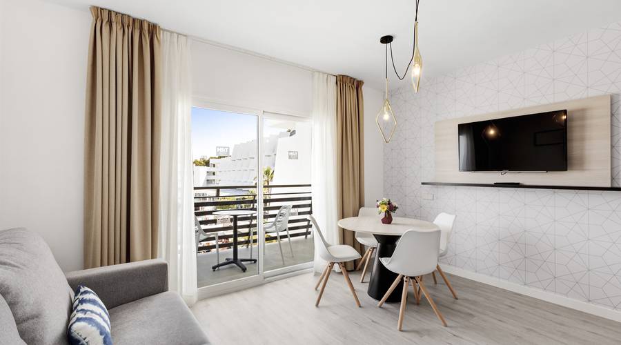 Apartment for 3 adults Palmanova Suites by TRH Hotel en Magaluf