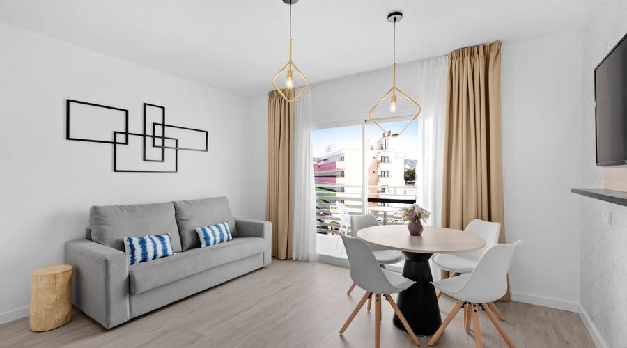 Apartment 2 adults + 2 childrens Palmanova Suites by TRH Hotel en Magaluf